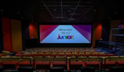 موفي سينما - فيلج مول